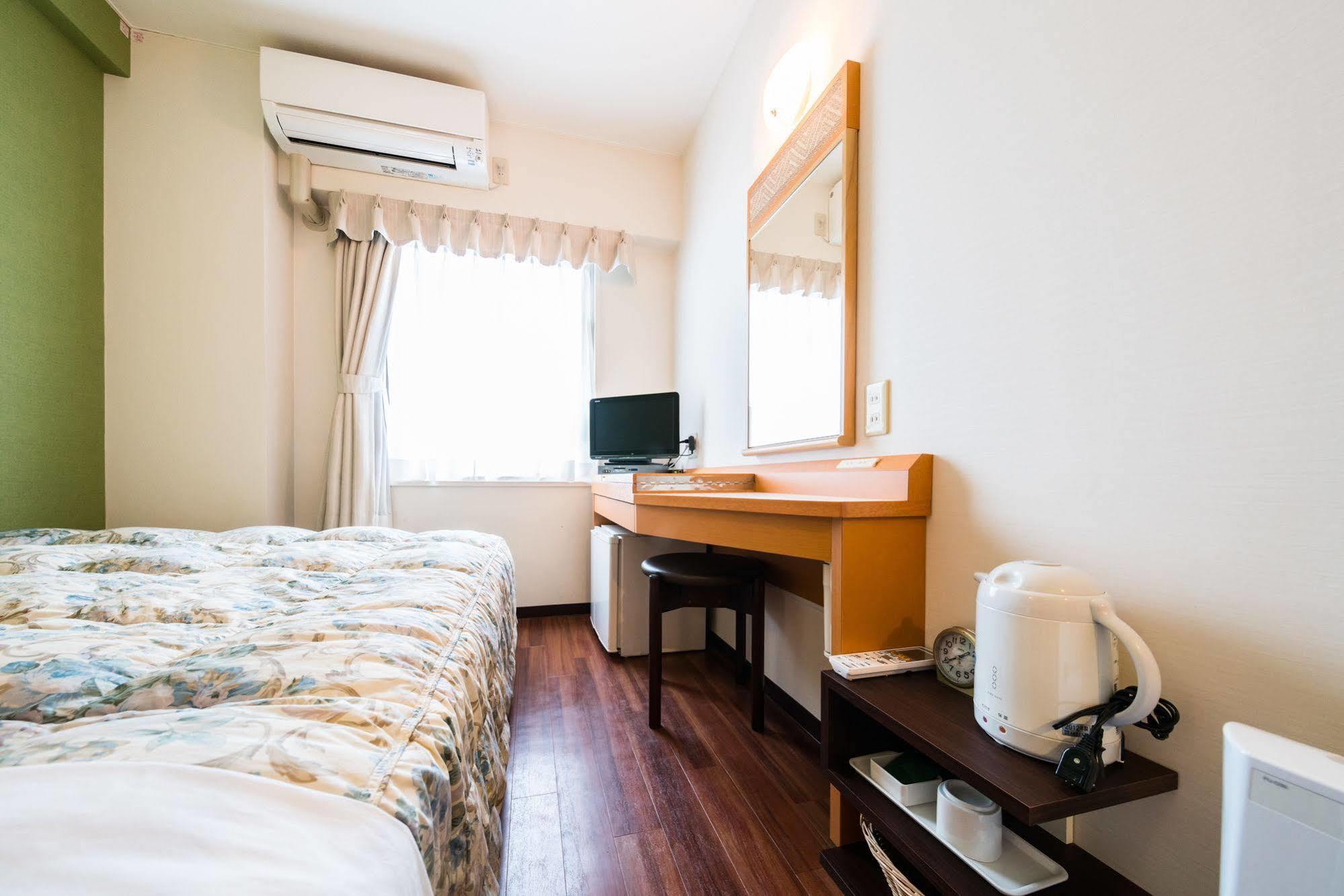Super Hotel Ishigakijima Ishigaki  Bagian luar foto