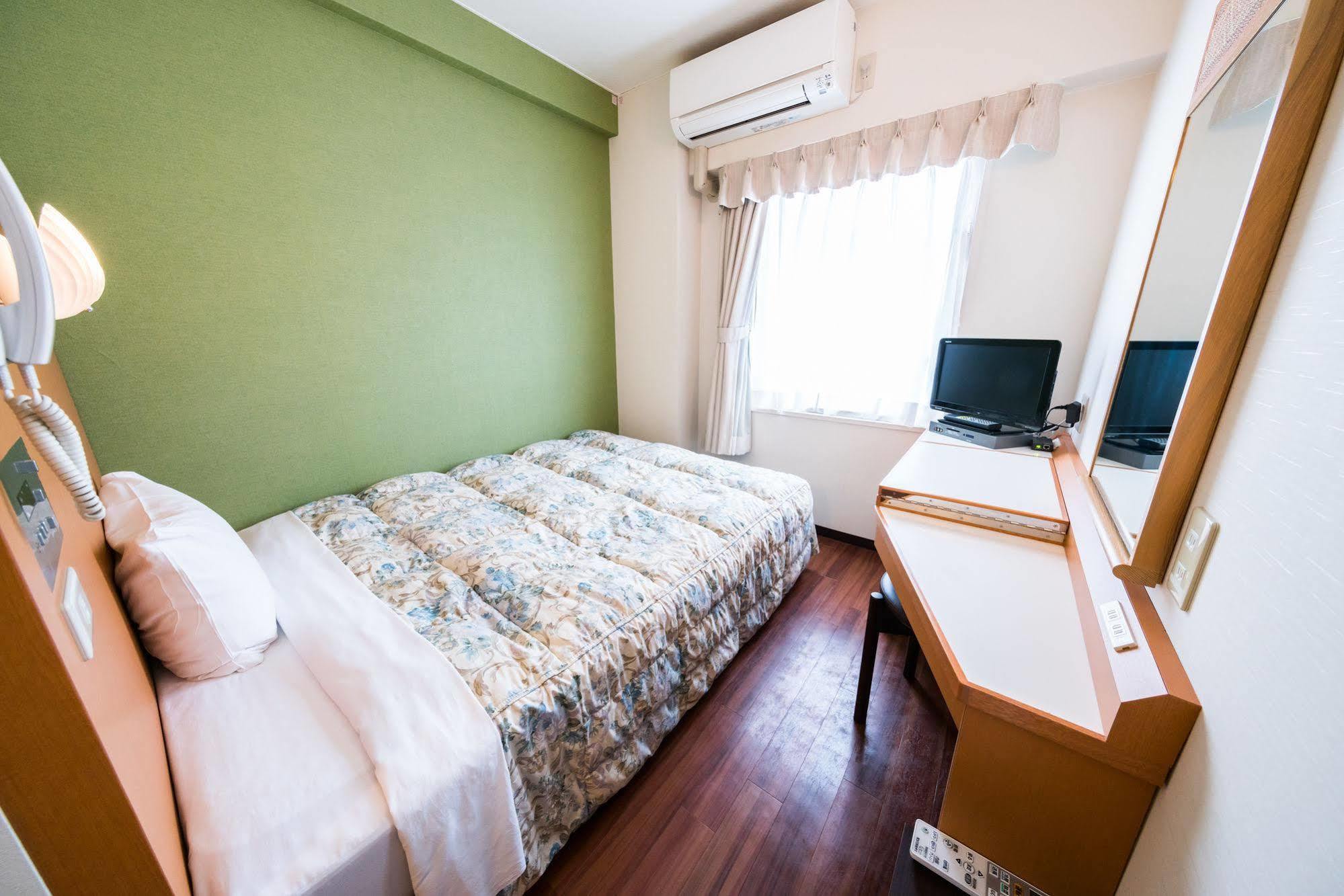 Super Hotel Ishigakijima Ishigaki  Bagian luar foto