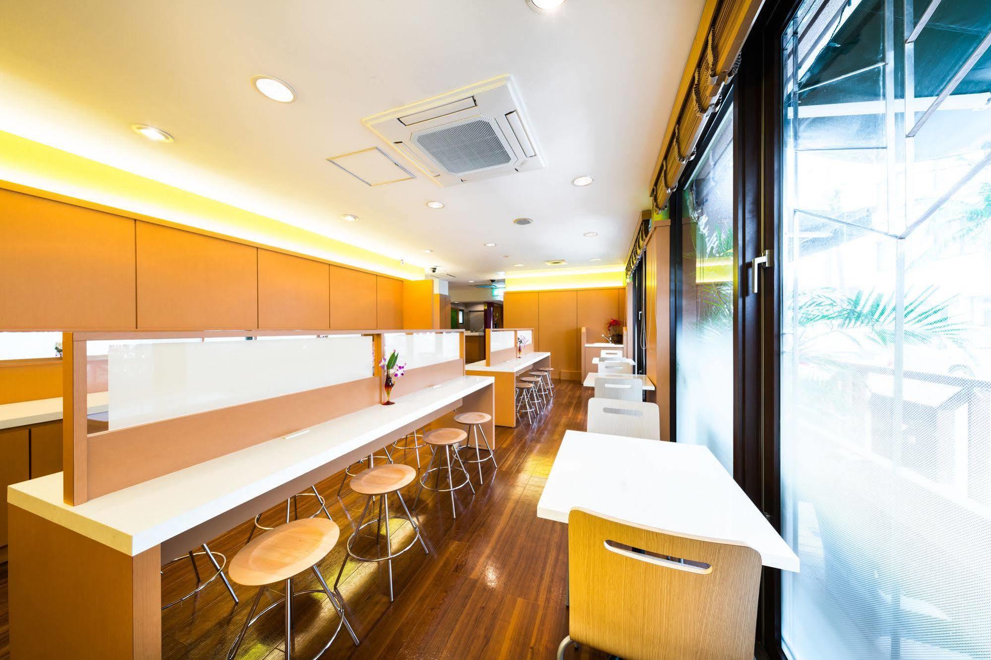 Super Hotel Ishigakijima Ishigaki  Bagian luar foto